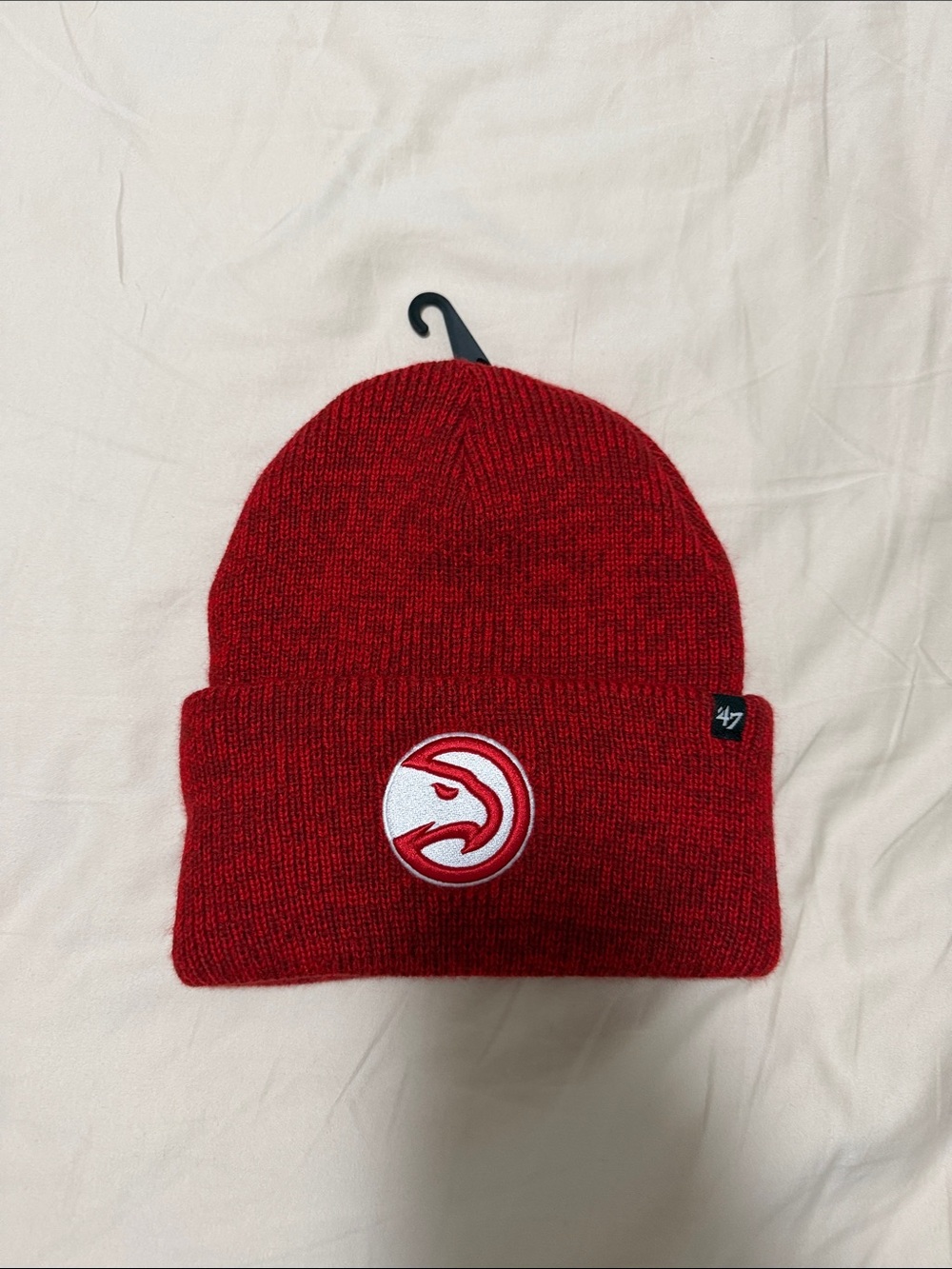 '47 Red Atlanta Hawks Knit Cuff Beanie